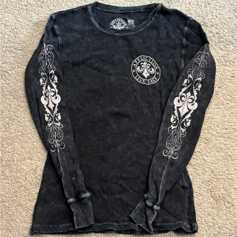 Affliction Gray/black Graphic Long Sleeve